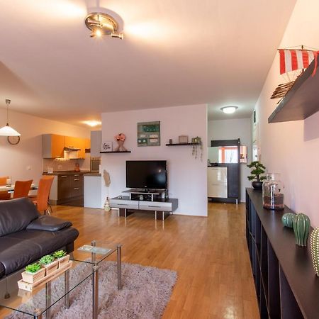 Flexible Selfcheckins 31 - Zagreb - Garage - Loggia - New Διαμέρισμα Εξωτερικό φωτογραφία